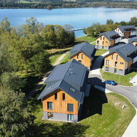 Apartman Na Brehu Lipna Černá v Pošumaví Екстериор снимка