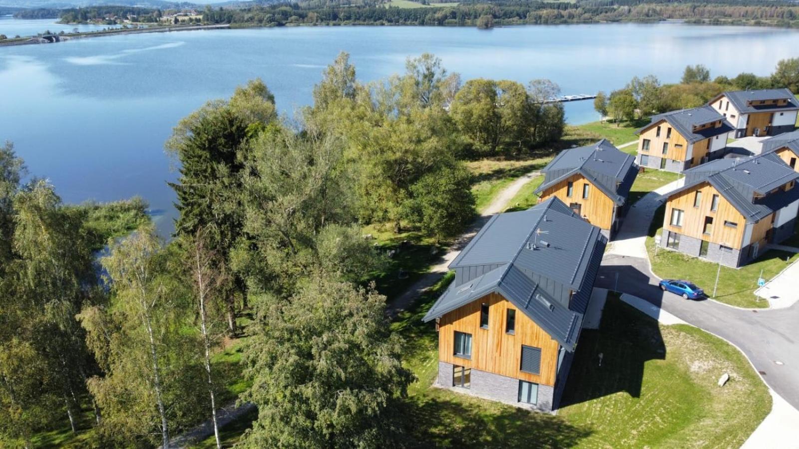 Apartman Na Brehu Lipna Černá v Pošumaví Екстериор снимка